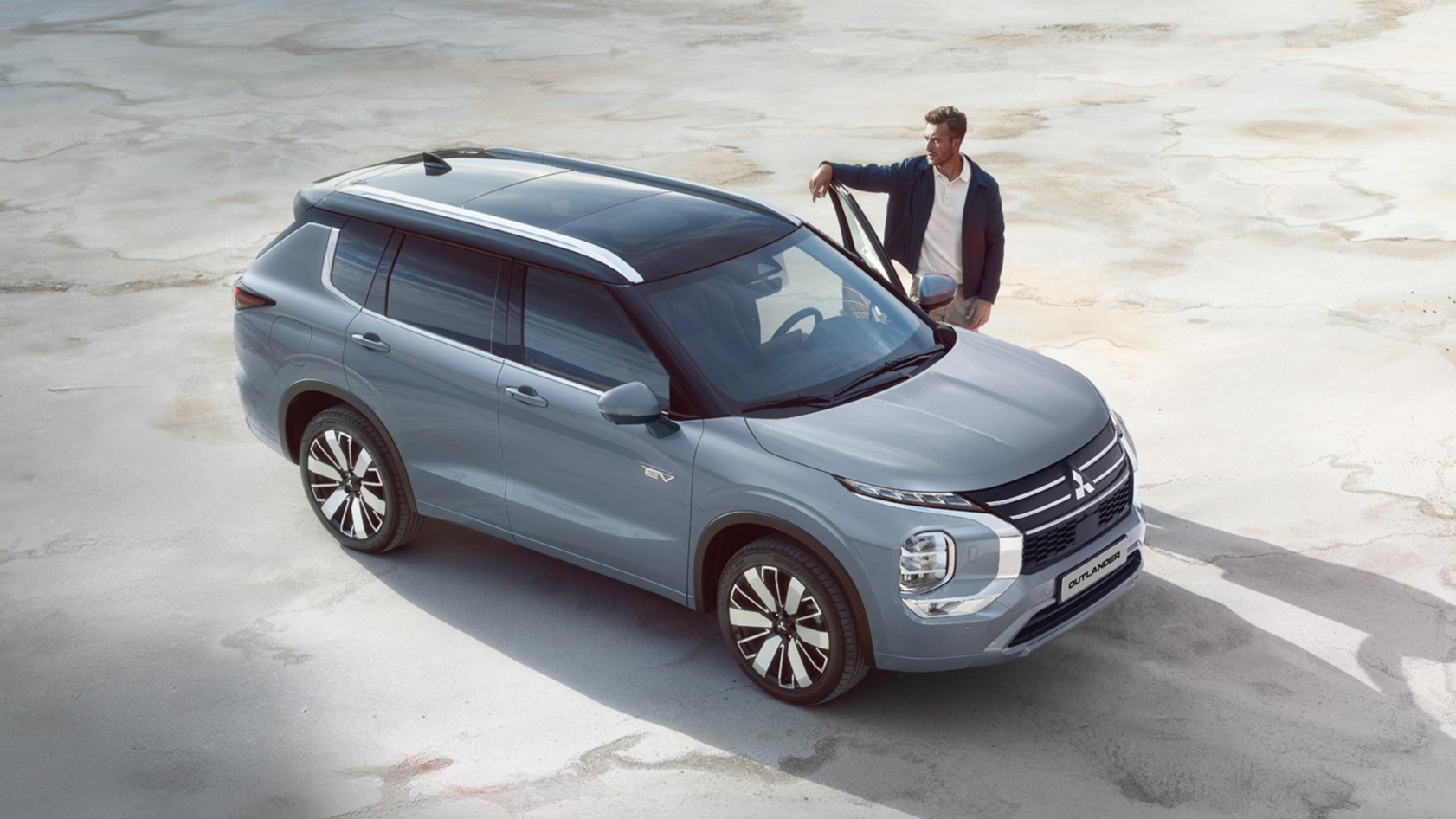 Mitsubishi Oultander Plug-in Hybrid Mitsubishi Oultander Plug-in Hybrid